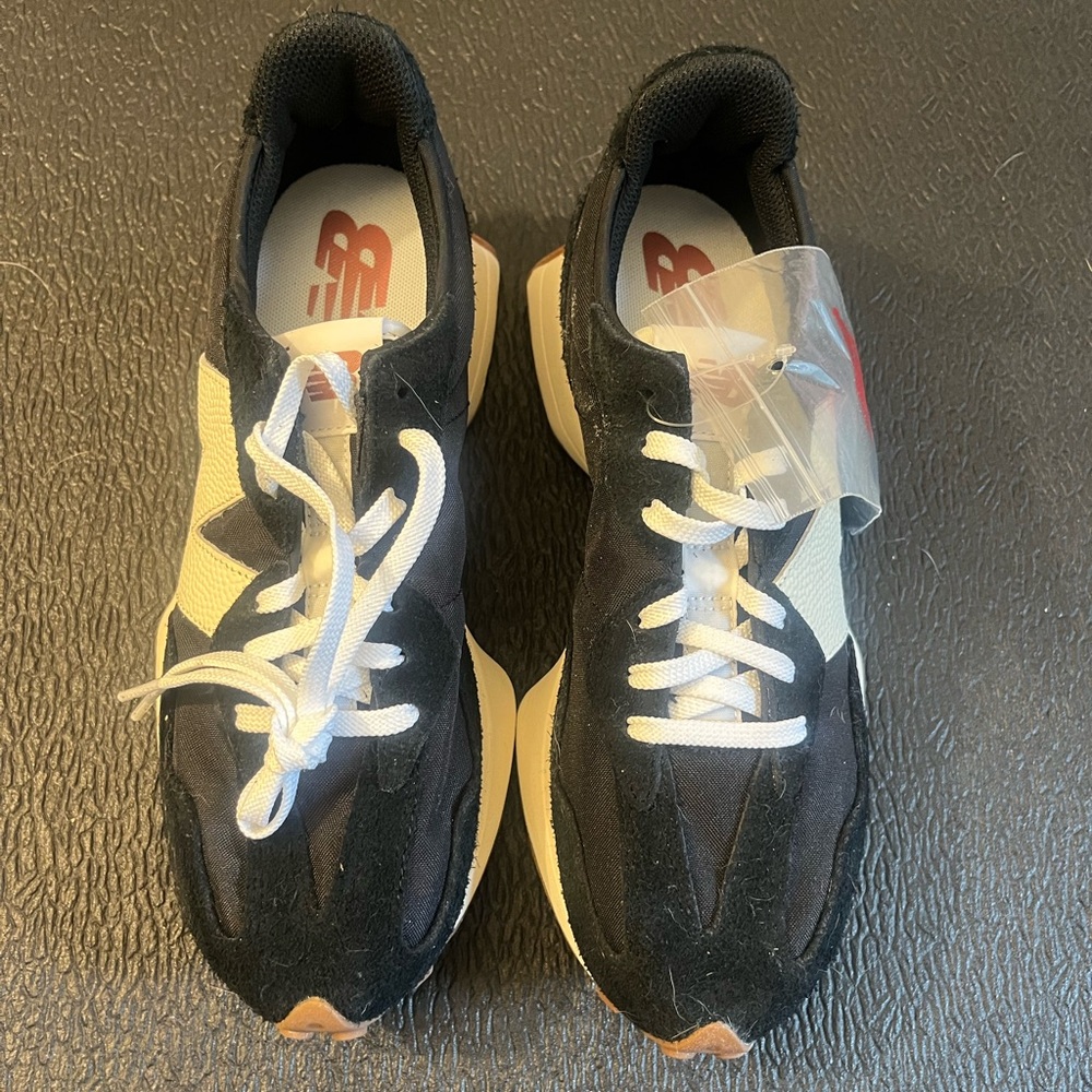 New Balance 327 - New with Tags